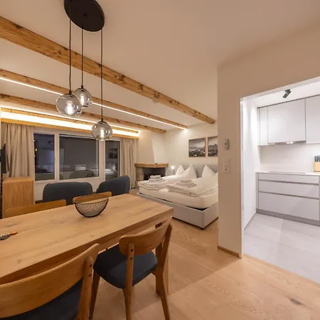 New Premium With Efireplace, Pool & Sauna Apartament