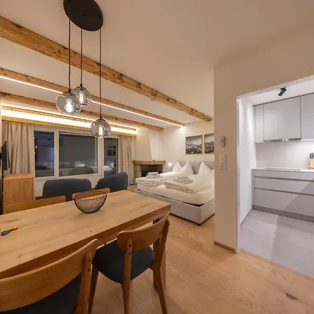 דירה New Premium With Fireplace, Pool & Sauna *