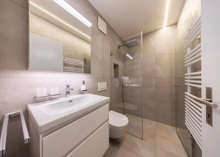 New Premium With Efireplace, Pool & Sauna * Sankt Moritz